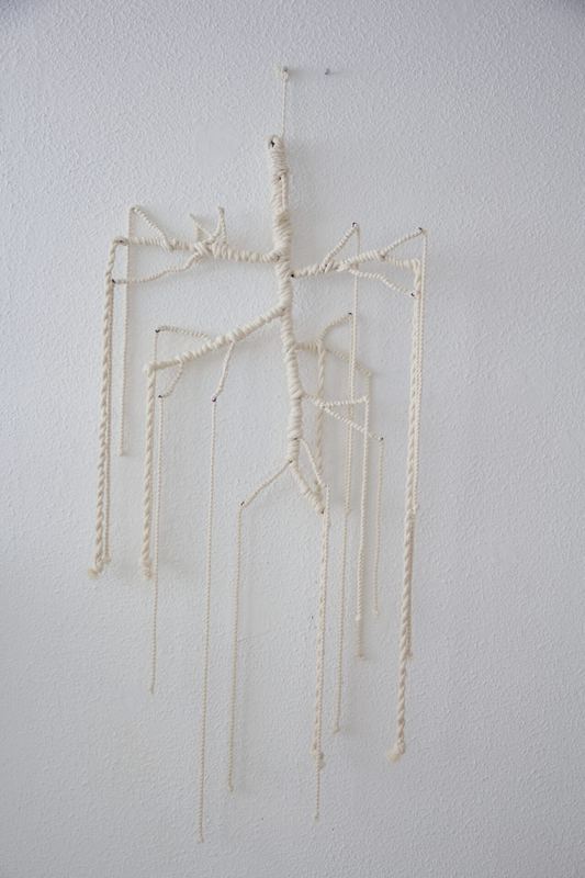 Ramificaciones de la memoria III — escultura en cuerda tejida
